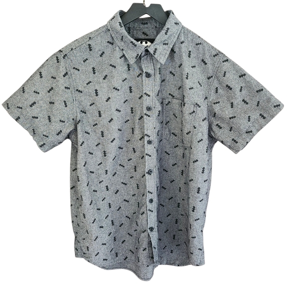 Star Wars Other - Batman Men’s Large Button Down Short Sleeve Shirt‎ Gray 100% Cotton